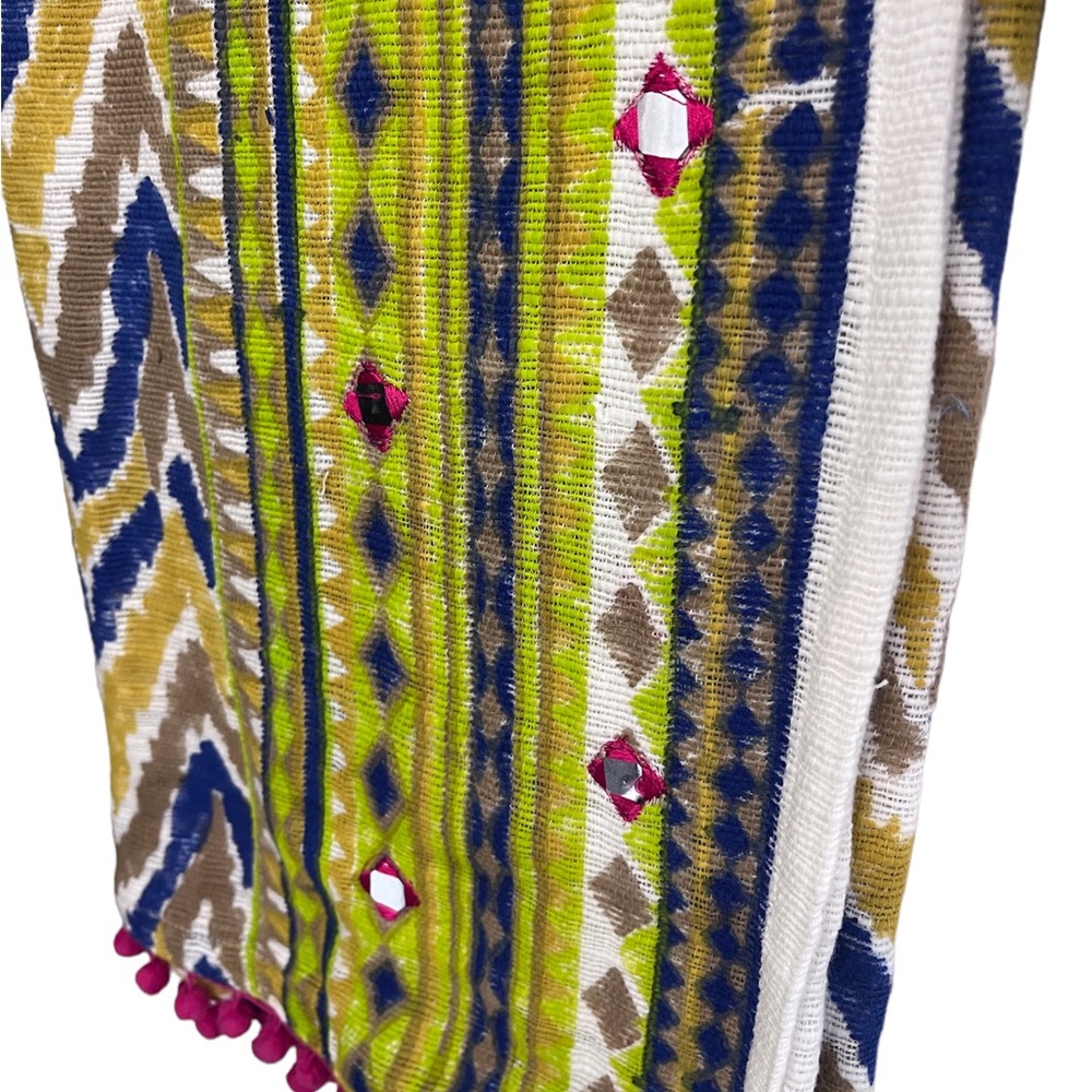 India NWT Hand Printed 50”x60” Cotton Jeweled Throw Made In India Pom Poms